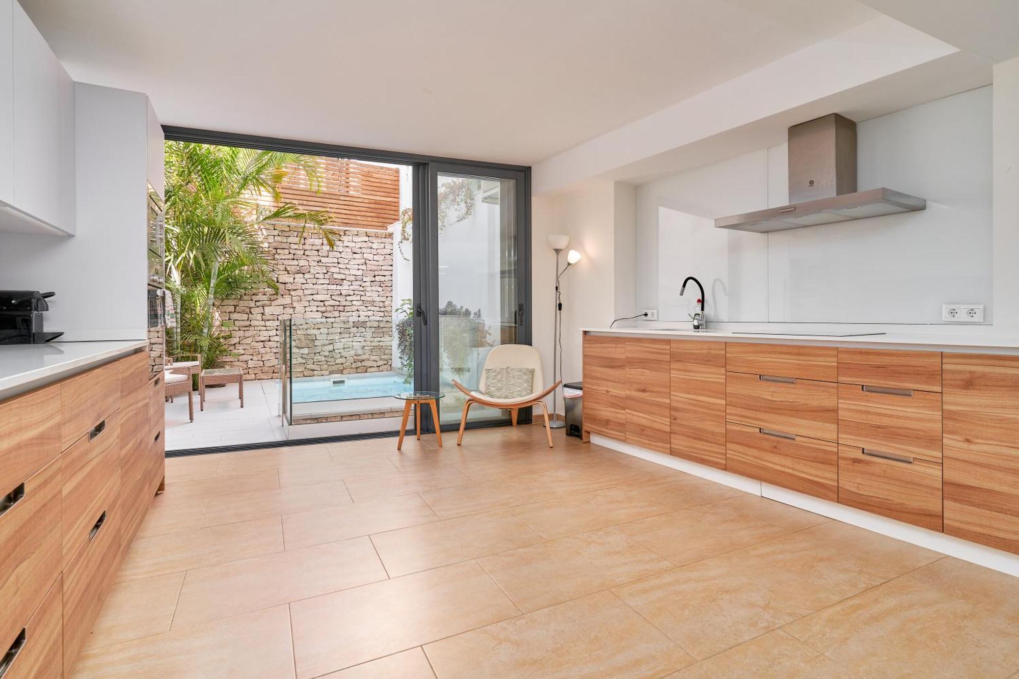 Luxury Apartment In נרחה מראה חיצוני תמונה